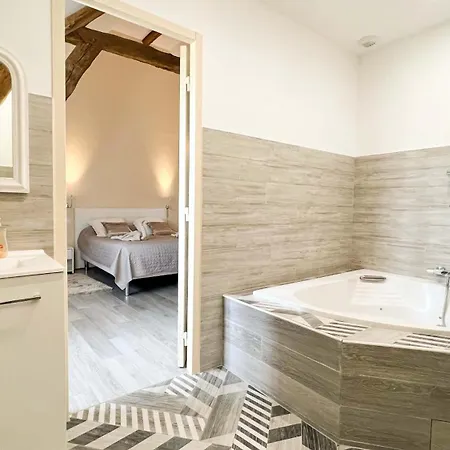 Double Balneo Bed & Breakfast Ferrieres-la-Verrerie